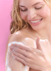 Mistletoe Magic Foaming Gel Wash